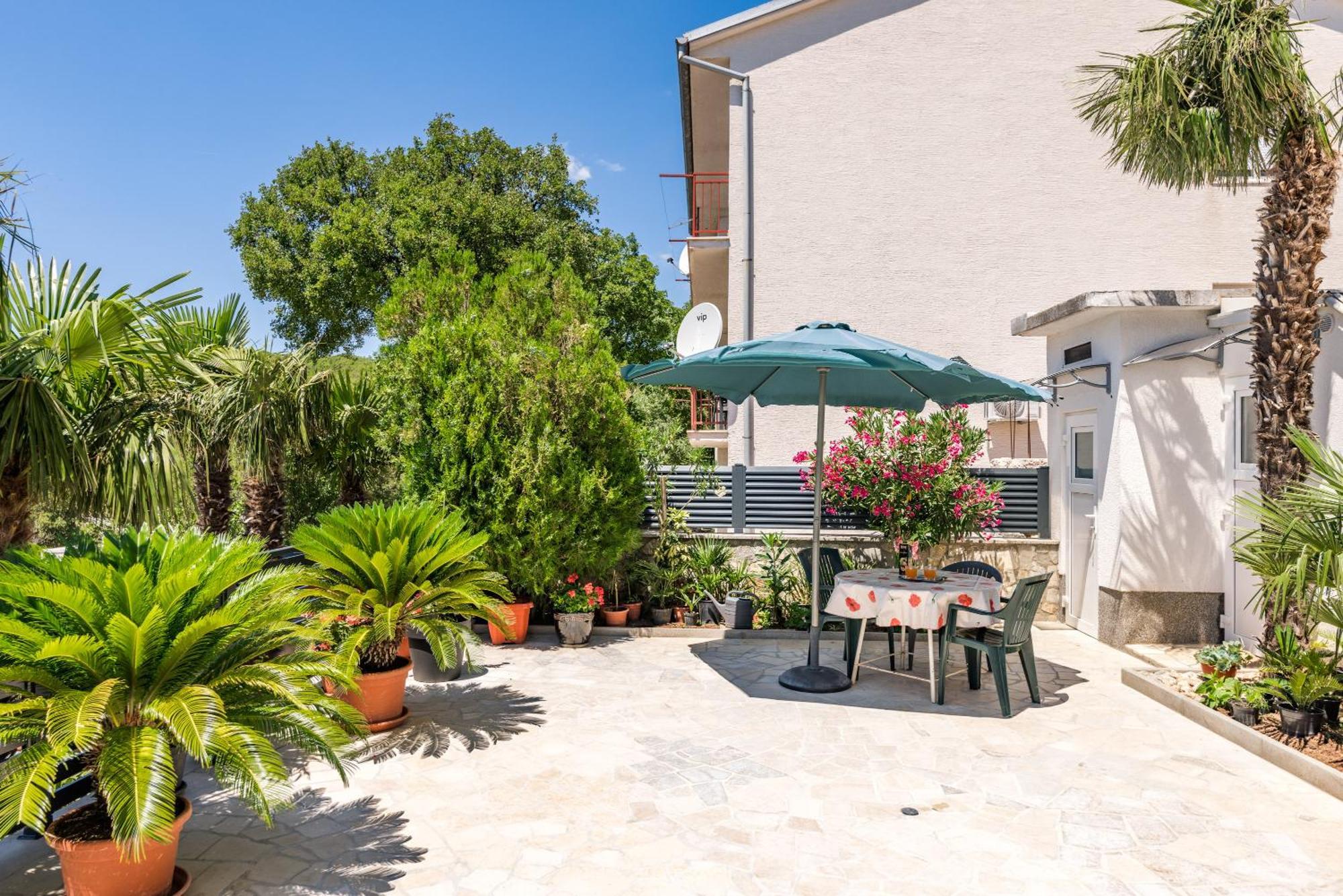 Apartmani Katica Povile Exterior foto
