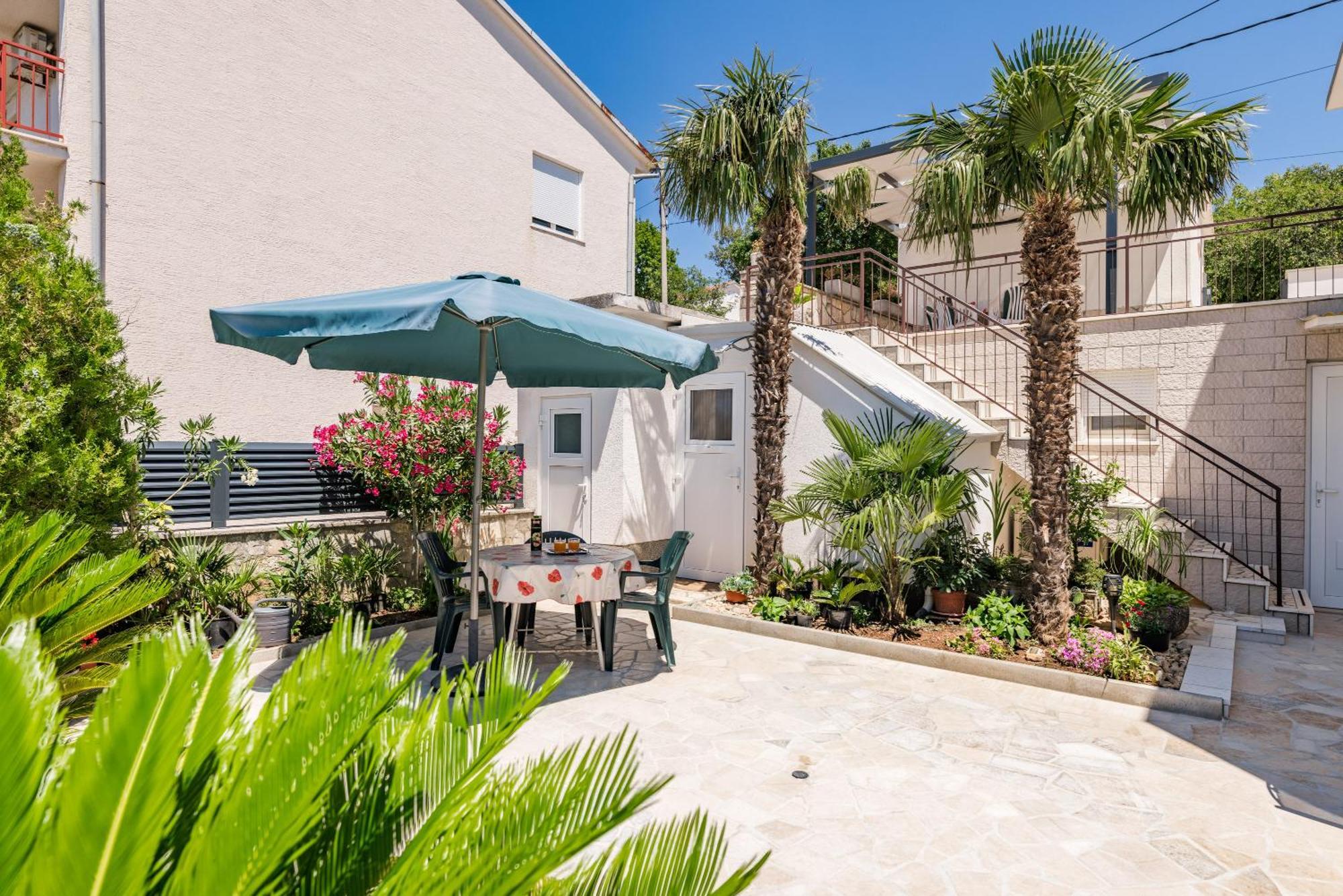 Apartmani Katica Povile Exterior foto