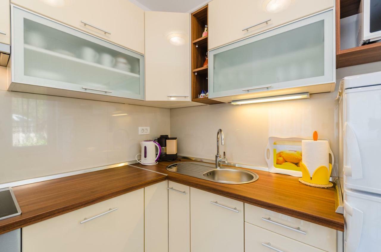 Apartmani Katica Povile Exterior foto