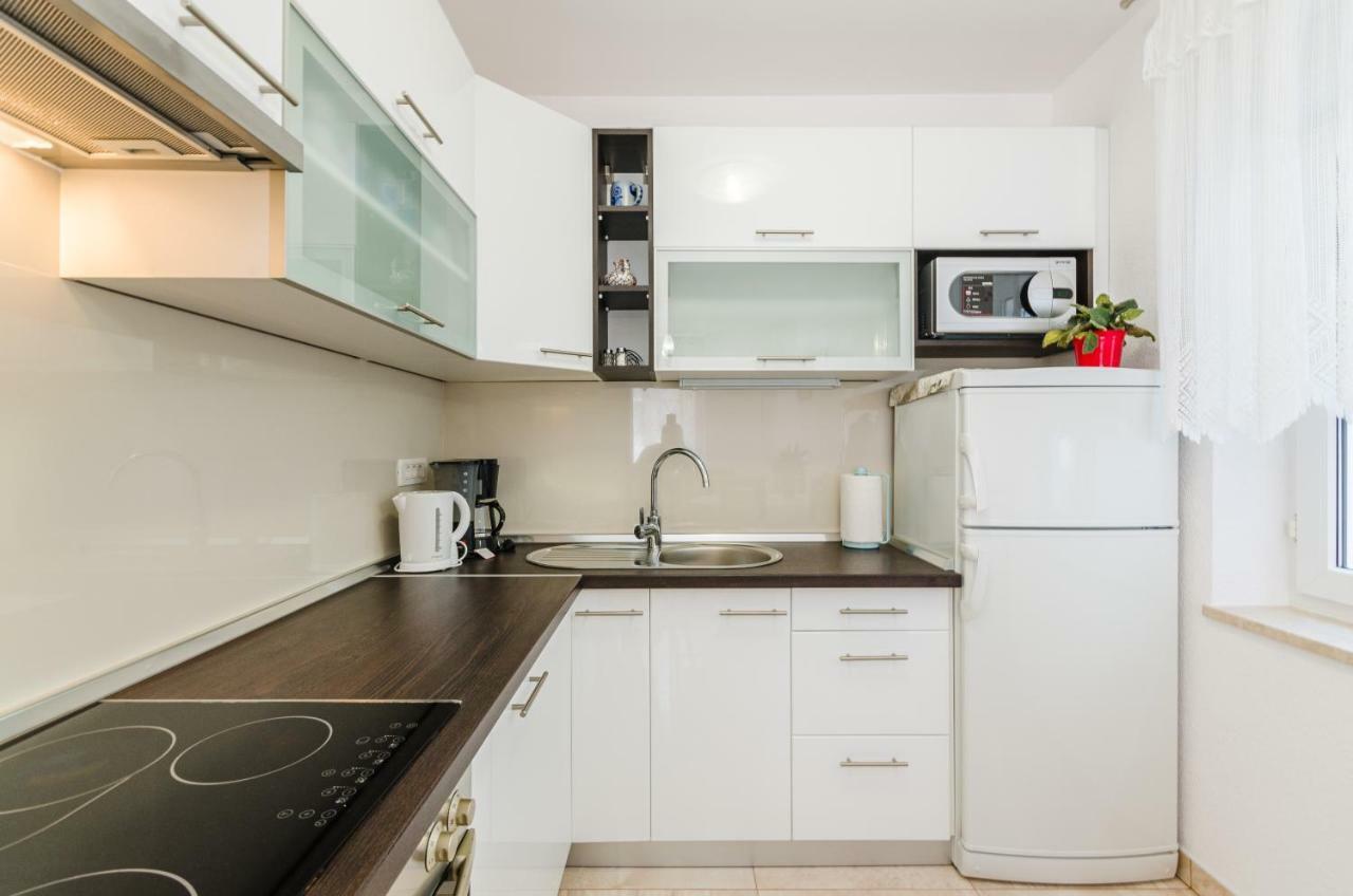 Apartmani Katica Povile Exterior foto